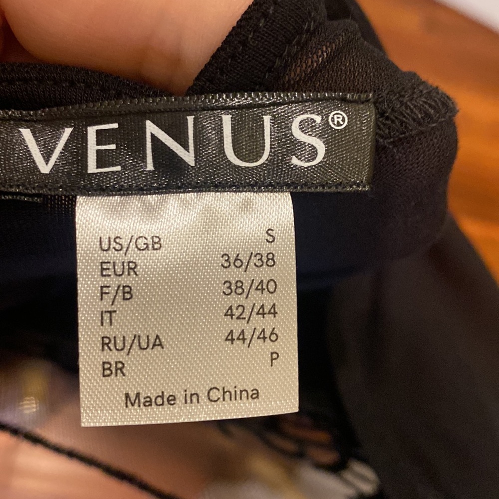 Venus top - Picture 5 of 5